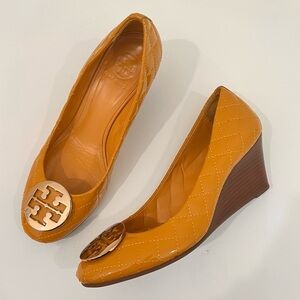 Tory Burch Gold Logo Flats